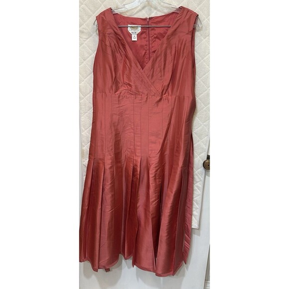 TALBOTS Size 18 Fit Fare Dress Coral Sleeveless Silk Knee Length V Neck Pleated - Picture 1 of 5